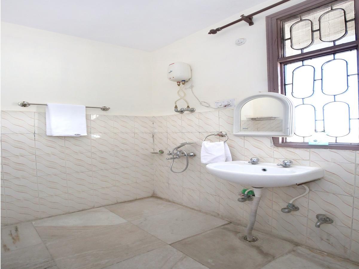 Apartamento Elegant 3Bhk Abode In Shoghi, Shimla Exterior foto