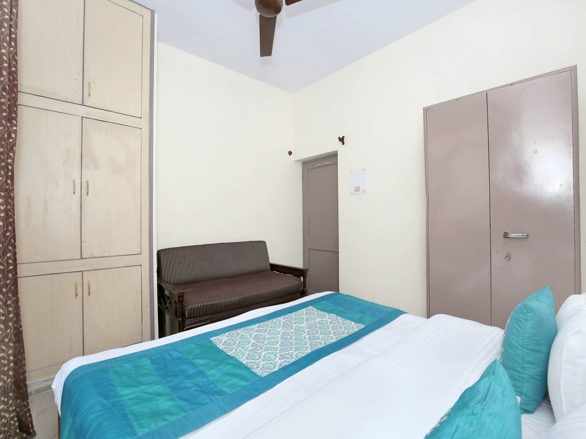 Apartamento Elegant 3Bhk Abode In Shoghi, Shimla Exterior foto