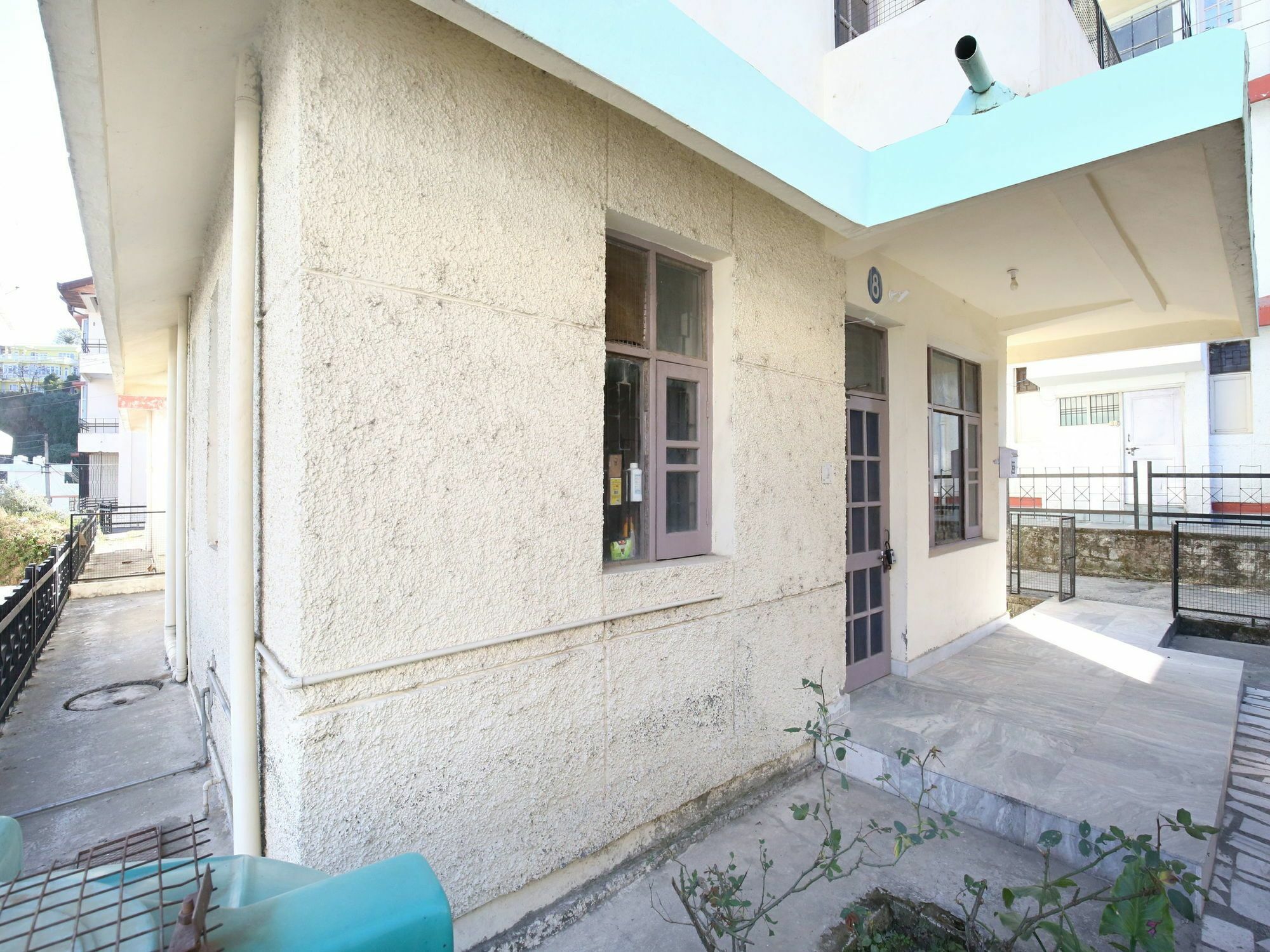Apartamento Elegant 3Bhk Abode In Shoghi, Shimla Exterior foto