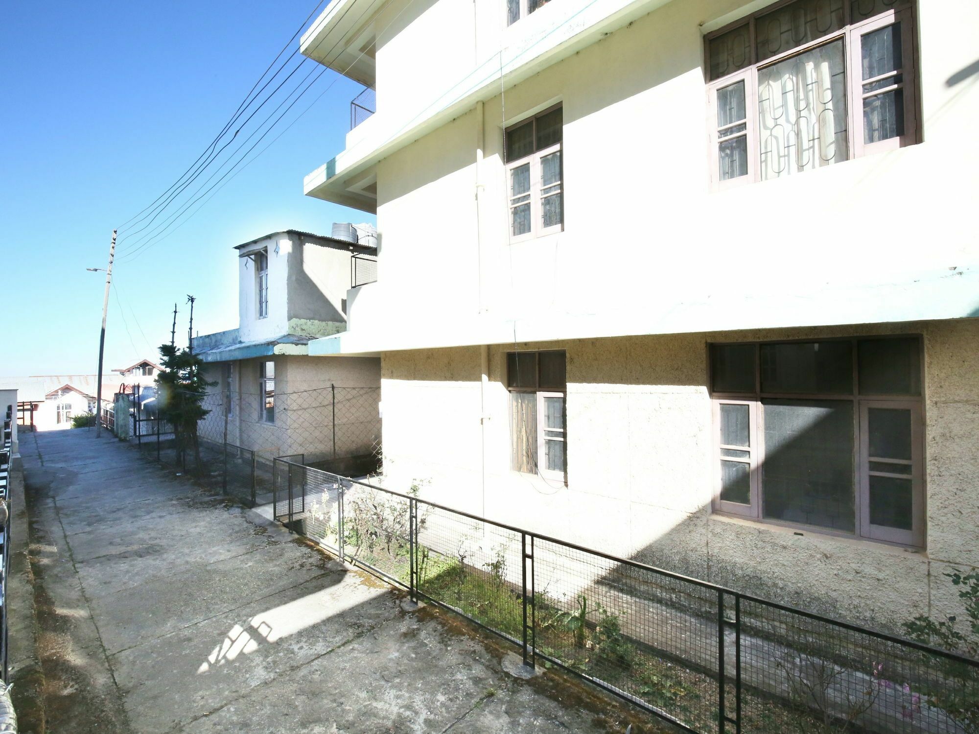 Apartamento Elegant 3Bhk Abode In Shoghi, Shimla Exterior foto